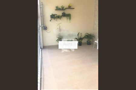 Casa à venda com 3 quartos, 270m² em Jardim Primeiro de Maio (Chacara Fazendinha), Osasco