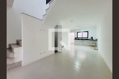 Casa à venda com 3 quartos, 110m² em Jardim Alzira, São Paulo