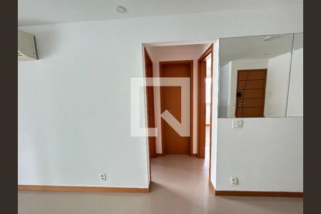 Corredor de apartamento à venda com 2 quartos, 62m² em Cachambi, Rio de Janeiro