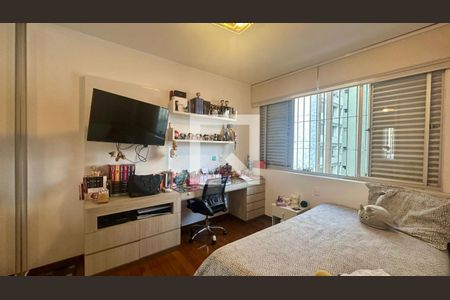 Quarto  de apartamento à venda com 4 quartos, 150m² em Cruzeiro, Belo Horizonte