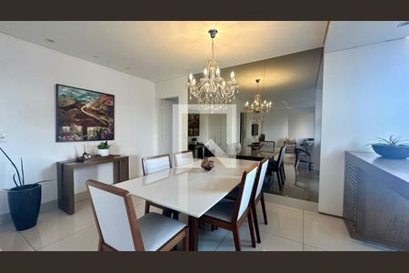 Sala  de apartamento à venda com 4 quartos, 150m² em Cruzeiro, Belo Horizonte