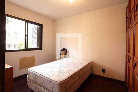 Quarto 1 de apartamento à venda com 2 quartos, 62m² em Jardim Carvalho, Porto Alegre