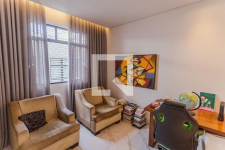 Escritório de apartamento à venda com 4 quartos, 160m² em Funcionários, Belo Horizonte