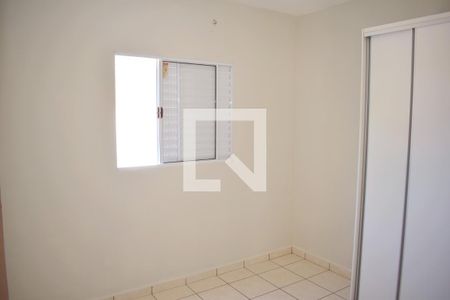 Quarto 2 de apartamento para alugar com 2 quartos, 50m² em Jardim Itau, Ribeirão Preto