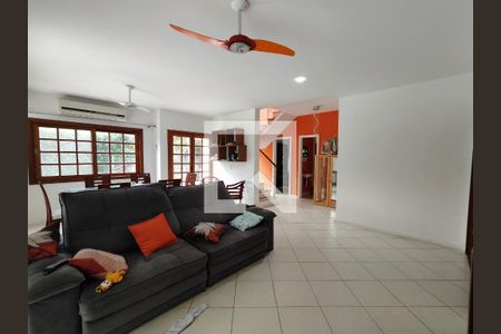 Sala de casa de condomínio à venda com 6 quartos, 294m² em Vargem Pequena, Rio de Janeiro