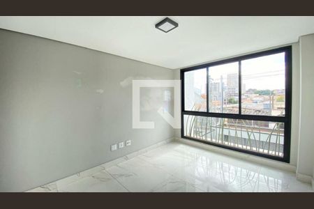 Casa à venda com 3 quartos, 126m² em Cidade Patriarca, São Paulo