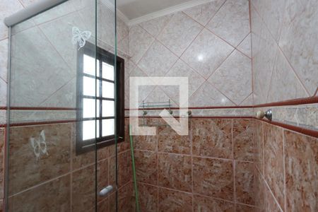 Banheiro da Suíte de casa à venda com 3 quartos, 195m² em Parque Santa Madalena, São Paulo