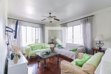 Sala de casa para alugar com 5 quartos, 299m² em Cidade São Francisco, São Paulo