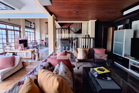 Sala de casa à venda com 5 quartos, 532m² em São Francisco, Niterói