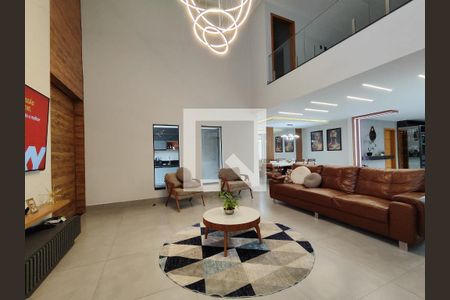 Sala de casa de condomínio para alugar com 4 quartos, 560m² em Recreio dos Bandeirantes, Rio de Janeiro