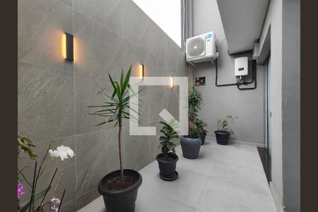 Varanda Sala de casa de condomínio para alugar com 4 quartos, 560m² em Recreio dos Bandeirantes, Rio de Janeiro