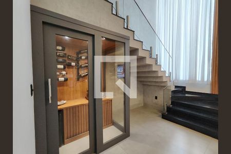 Sala de casa de condomínio para alugar com 4 quartos, 560m² em Recreio dos Bandeirantes, Rio de Janeiro