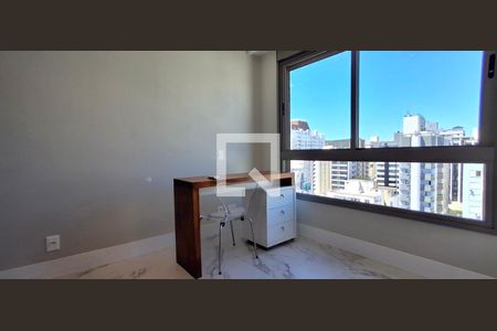 Suíte 2 de apartamento para alugar com 3 quartos, 145m² em Centro, Florianópolis