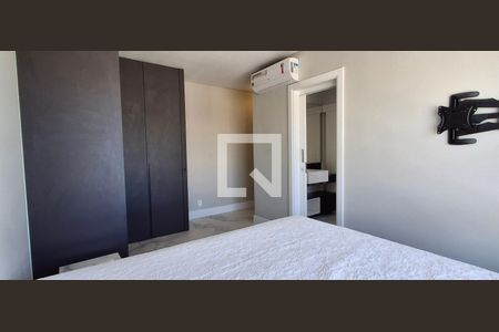 Suíte 1 de apartamento para alugar com 3 quartos, 145m² em Centro, Florianópolis