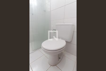 Banheiro de apartamento para alugar com 1 quarto, 42m² em Vila Maria, São Paulo