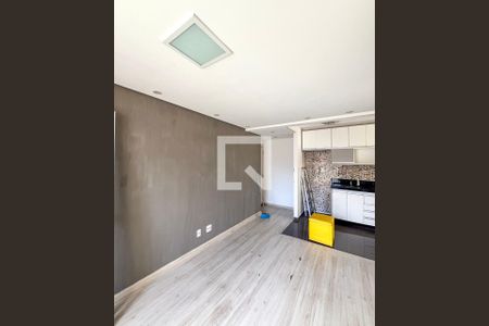 Sala de apartamento à venda com 2 quartos, 52m² em Sacomã, São Paulo