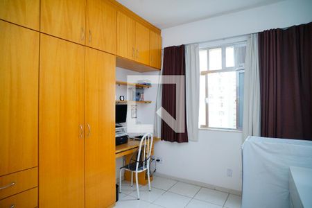 Quarto  de apartamento à venda com 2 quartos, 52m² em Icaraí, Niterói