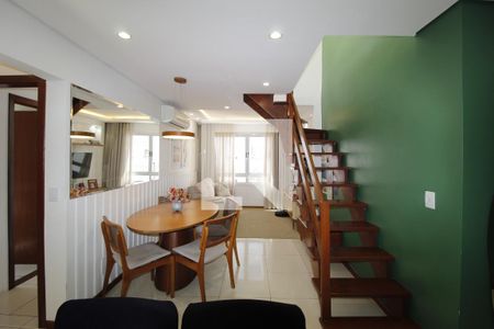 Sala de apartamento para alugar com 3 quartos, 145m² em Jardim Itu, Porto Alegre