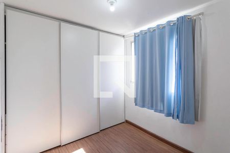 Quarto 2 de apartamento para alugar com 2 quartos, 50m² em Arvoredo Ii, Contagem
