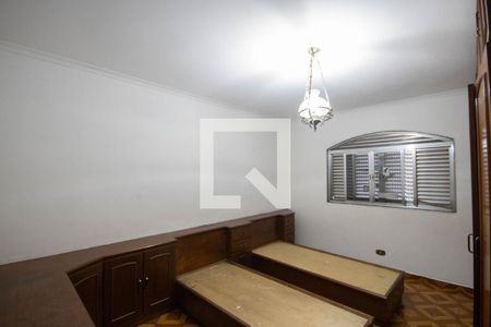 Quarto 1 de casa para alugar com 2 quartos, 180m² em Parque Novo Mundo, São Paulo