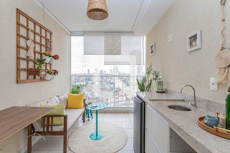 Varanda de apartamento à venda com 2 quartos, 56m² em Vila Nair, São Paulo