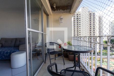Varanda de apartamento à venda com 3 quartos, 111m² em Tatuapé, São Paulo