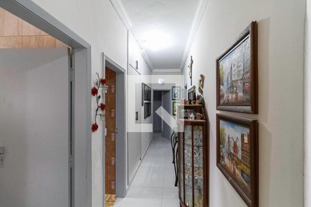 Corredor de casa à venda com 3 quartos, 360m² em Santa Rosa, Belo Horizonte