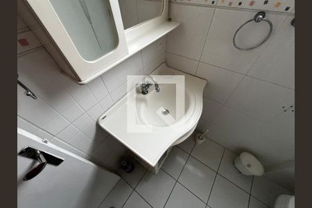 Banheiro de apartamento à venda com 1 quarto, 50m² em Santana, São Paulo