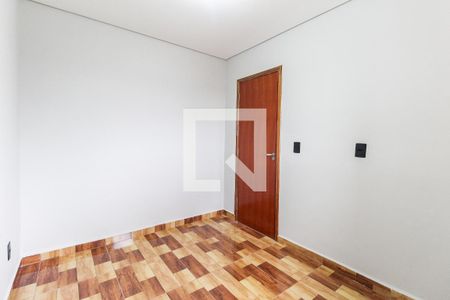 Quarto 1 de apartamento para alugar com 2 quartos, 37m² em Jardim Casa Pintada, São Paulo