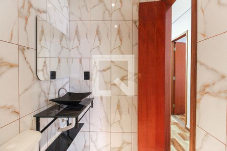 Banheiro de apartamento para alugar com 2 quartos, 37m² em Jardim Casa Pintada, São Paulo
