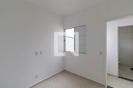 Quarto 1 de apartamento à venda com 2 quartos, 38m² em Cidade São Miguel, São Paulo