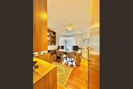 Apartamento à venda com 4 quartos, 449m² em Vila Suzana, São Paulo