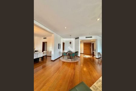 Apartamento à venda com 4 quartos, 449m² em Vila Suzana, São Paulo