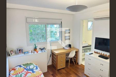 Apartamento à venda com 4 quartos, 242m² em Chácara Santo Antônio, São Paulo