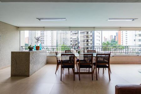 Varanda da Sala de apartamento à venda com 3 quartos, 178m² em Vila Suzana, São Paulo