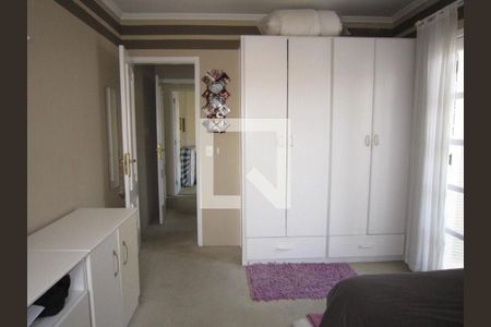 Casa à venda com 4 quartos, 310m² em Vila Sonia, São Paulo