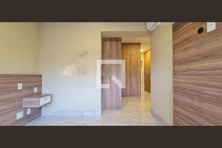 Apartamento à venda com 3 quartos, 149m² em Jardim Prudência, São Paulo