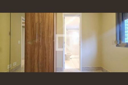 Apartamento à venda com 3 quartos, 149m² em Jardim Prudência, São Paulo