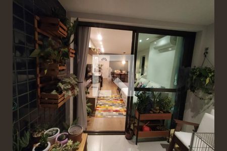 Apartamento à venda com 2 quartos, 75m² em C Moncoes, São Paulo