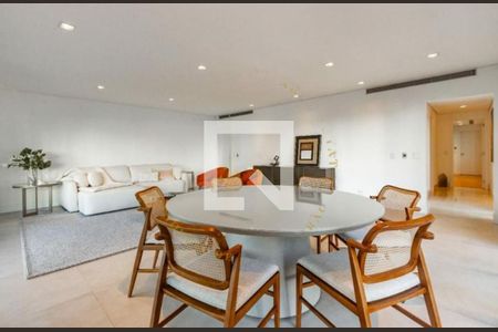 Apartamento à venda com 4 quartos, 275m² em Itaim Bibi, São Paulo
