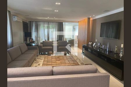 Casa à venda com 5 quartos, 243m² em Recreio dos Bandeirantes, Rio de Janeiro