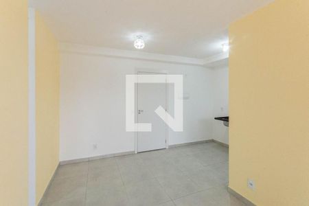 Sala de apartamento para alugar com 2 quartos, 48m² em Santo Cristo, Rio de Janeiro