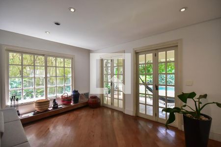 Sala de casa à venda com 3 quartos, 480m² em Super Quadra Morumbi, São Paulo