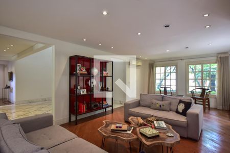 Sala de casa à venda com 3 quartos, 480m² em Super Quadra Morumbi, São Paulo