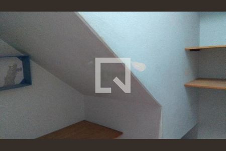 Casa à venda com 3 quartos, 280m² em Vila Invernada, São Paulo