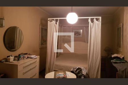 Casa à venda com 3 quartos, 350m² em Vila Regente Feijó, São Paulo