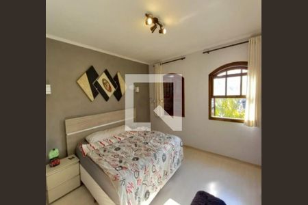 Casa à venda com 3 quartos, 225m² em Vila Carrão, São Paulo