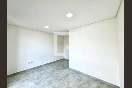 Casa à venda com 3 quartos, 170m² em Vila Carrão, São Paulo