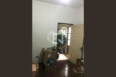 Casa à venda com 4 quartos, 201m² em Quarta Parada, São Paulo