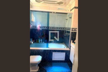 Casa à venda com 4 quartos, 160m² em Vila Carrão, São Paulo